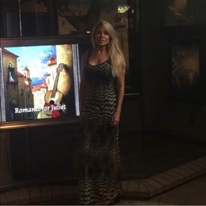 Meet your Posher, Cindra